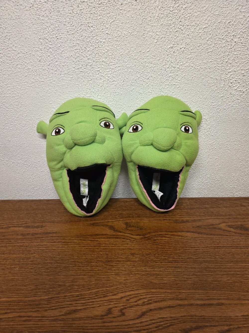 Vintage Plush Shrek House Shoes Slippers 2004 - Size 9-10 (Hard to find)